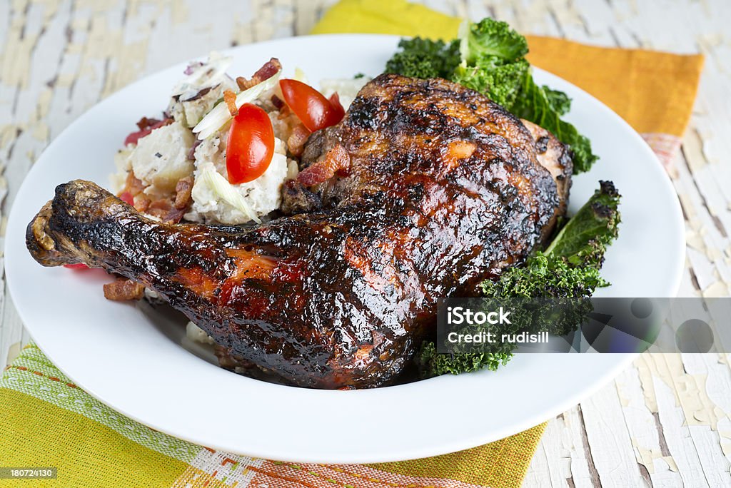 Pollo ai ferri trimestre - Foto stock royalty-free di Alimentazione sana