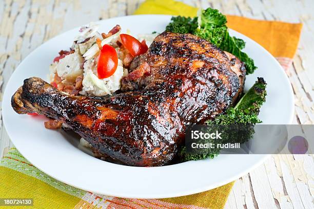 Pollo Ai Ferri Trimestre - Fotografie stock e altre immagini di Alimentazione sana - Alimentazione sana, Alla griglia, Barbecue - Cibo