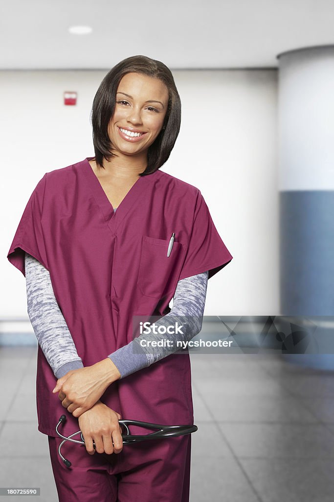 happy nurse - Foto de stock de 20 a 29 años libre de derechos