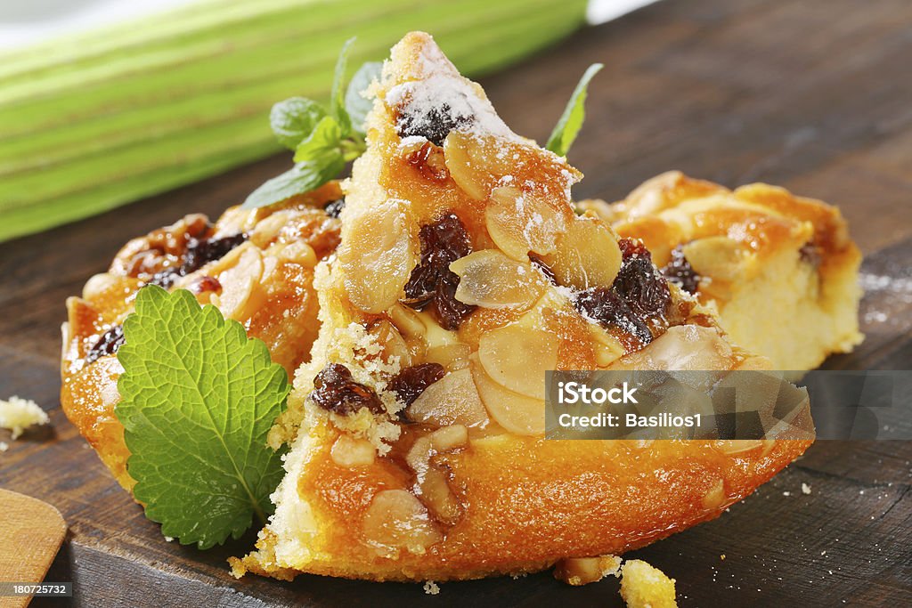 Parts de tarte aux noix - Photo de Aliment libre de droits