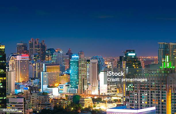 Vista Aérea Del Paisaje De La Ciudad De Asia Foto de stock y más banco de imágenes de Aire libre - Aire libre, Ajardinado, Alto - Descripción física