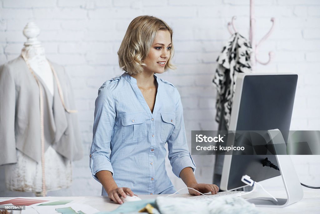 Für Bestellungen überprüfen - Lizenzfrei Arbeiten Stock-Foto