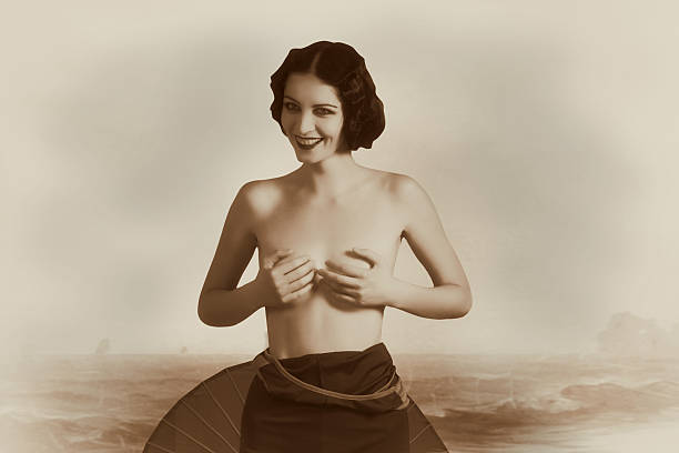 istock Flapper girl.Art Deco style. 180726641