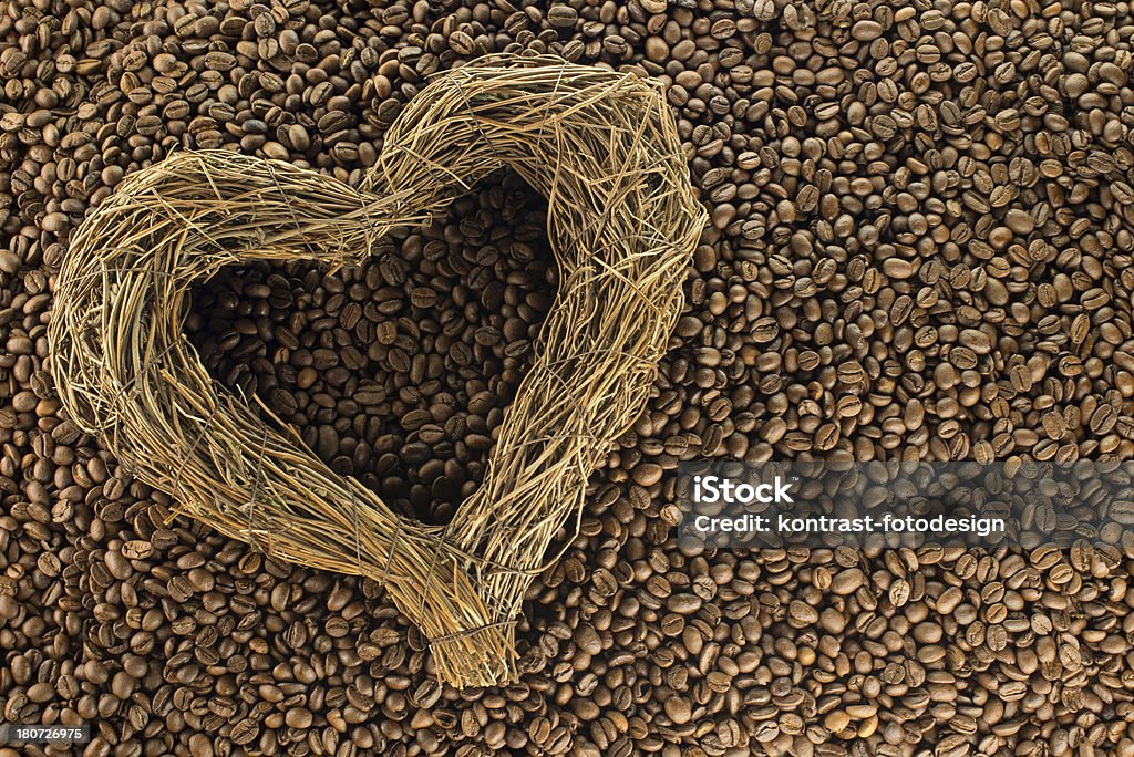 Coeur de grains de café expresso - Photo de Aliment cru libre de droits