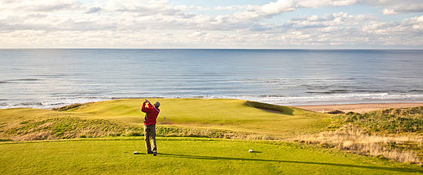 istock Golfer by the Sea 180726992