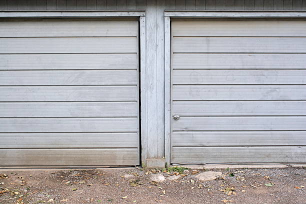 Porta de Garagem - fotografia de stock