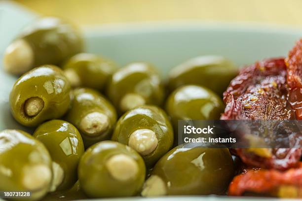 Eingelegte Oliven Stockfoto und mehr Bilder von Antioxidationsmittel - Antioxidationsmittel, Fotografie, Gesunde Ernährung