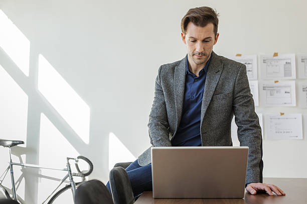 istock Entrepreneur Planning his new business 180732526