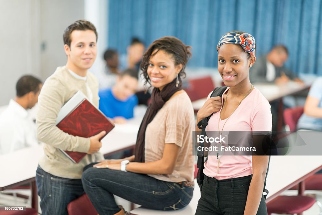 Étudiants de l'Université - Photo de Adolescence libre de droits