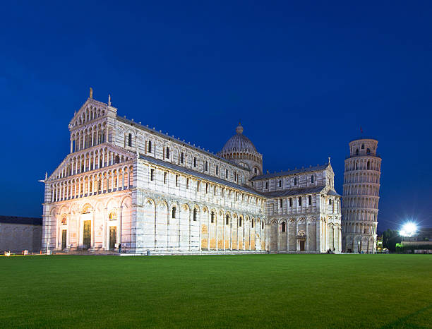 istock Cathedral of Pisa 180733904