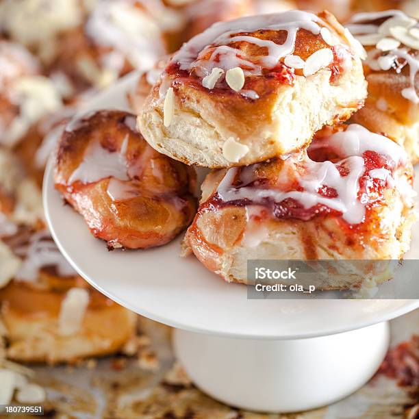 Pães Com Compota - Fotografias de stock e mais imagens de Açúcar - Açúcar, Bola doce, Bolo - Sobremesa