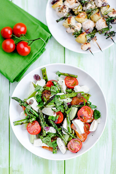 istock Healthy salad with vegetables 180741164