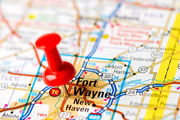 istock US capital cities on map series: Fort Wayne, IN 180741890