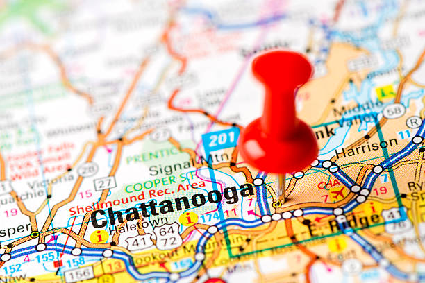 istock US capital cities on map series: Chattanooga, TN 180742616