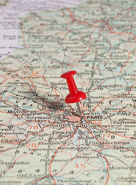 istock traveling in the report 180744288