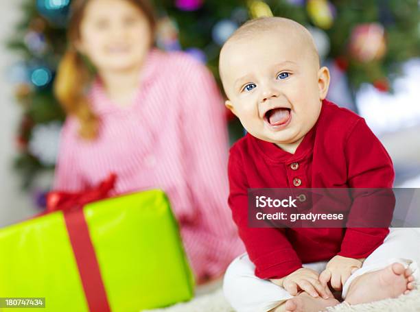 Minha Primeira Natal - Fotografias de stock e mais imagens de Alegria - Alegria, Bebé, Casa