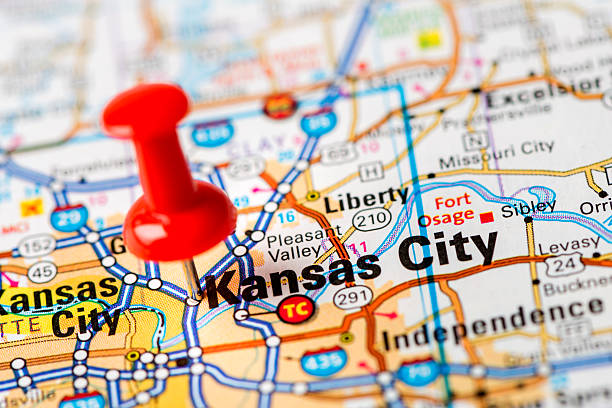 istock US capital cities on map series: Kansas City, MO 180747691