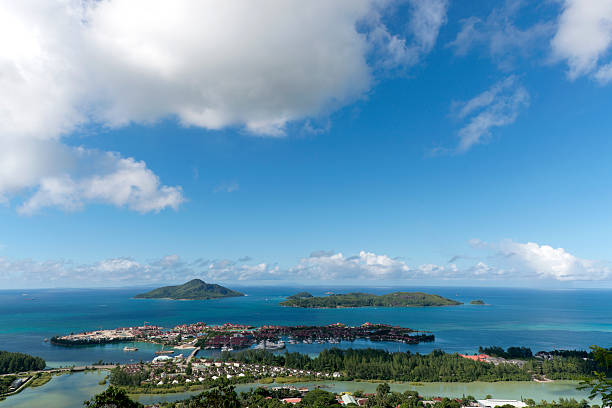 istock archipelago of oceanic islands 180748901