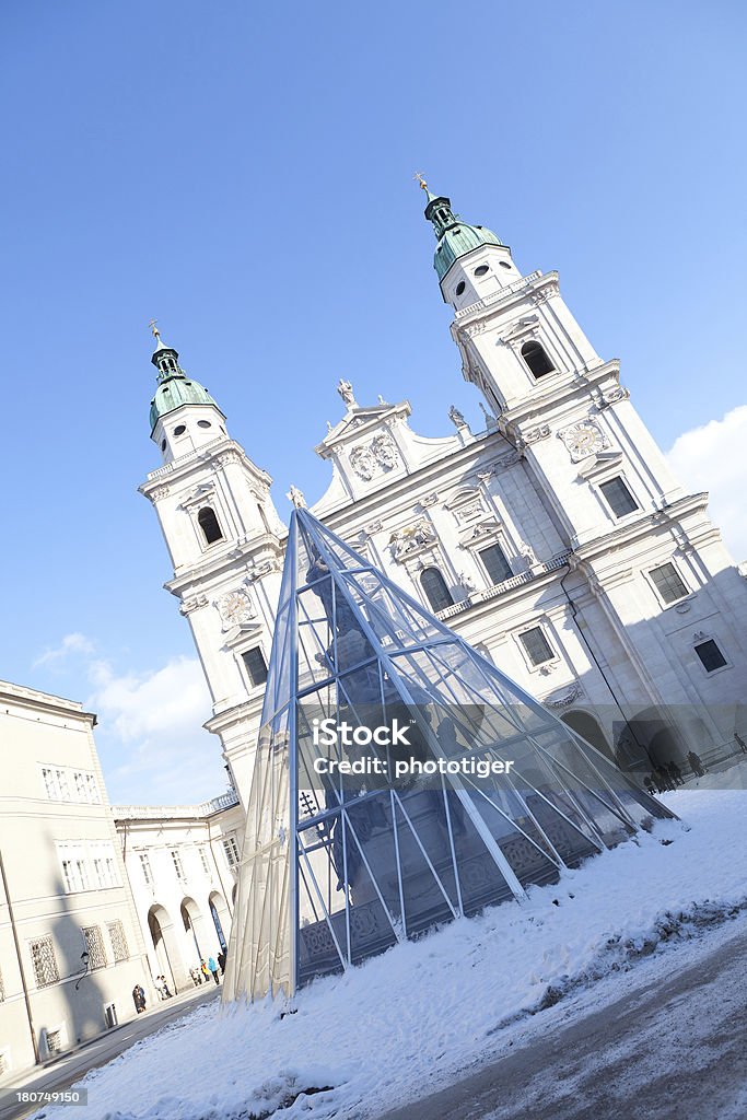 Salzburger Dom - Foto de stock de Catedral de Salzburg royalty-free