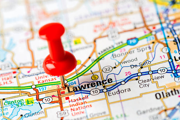 istock US capital cities on map series: Lawrence, KS 180749912