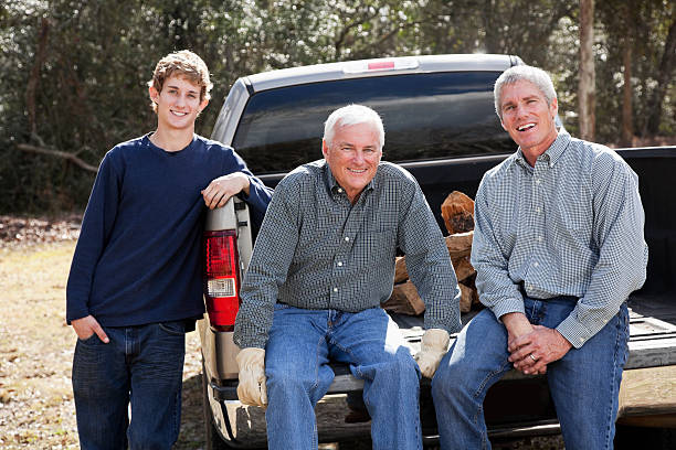 istock Three generation family with pickup truck 180750334