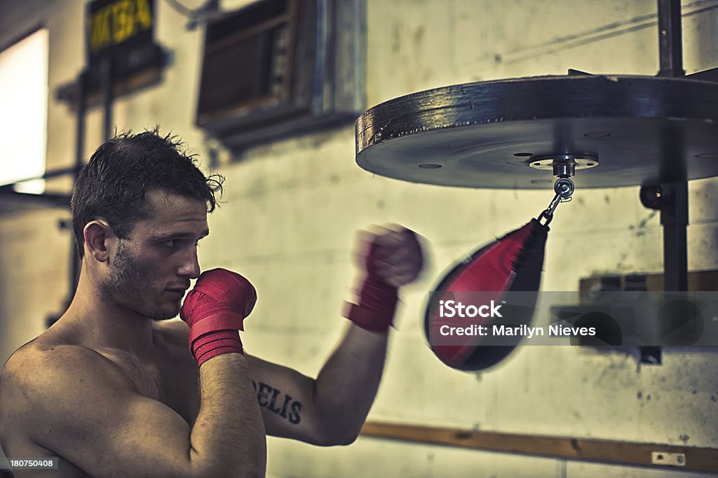 boxer à la poire de vitesse - Photo de Activité libre de droits