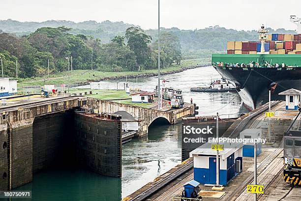 オープニングにパナマ運河ゲート - パナマ運河のストックフォトや画像を多数ご用意 - パナマ運河, カラー画像, グローバル
