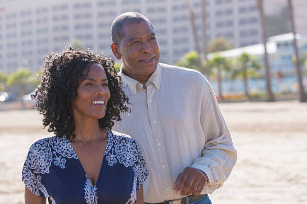 istock Couple at the Beach 180754690