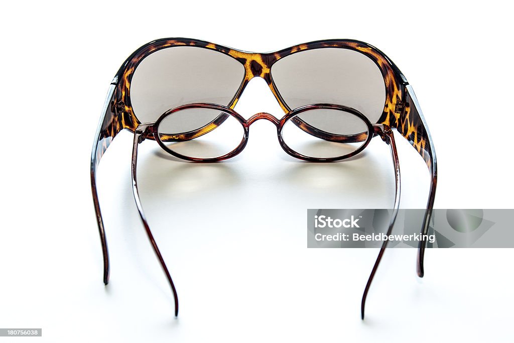 선글라스, 독서모드 글라스잔 - 로열티 프리 돋보기-안경 스톡 사진