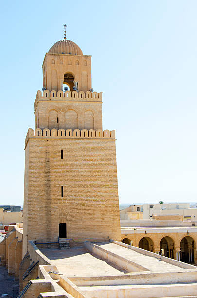 Great mosque in Tunisia Mosque with minaret in Tunisia sousse tunisia stock pictures, royalty-free photos & images