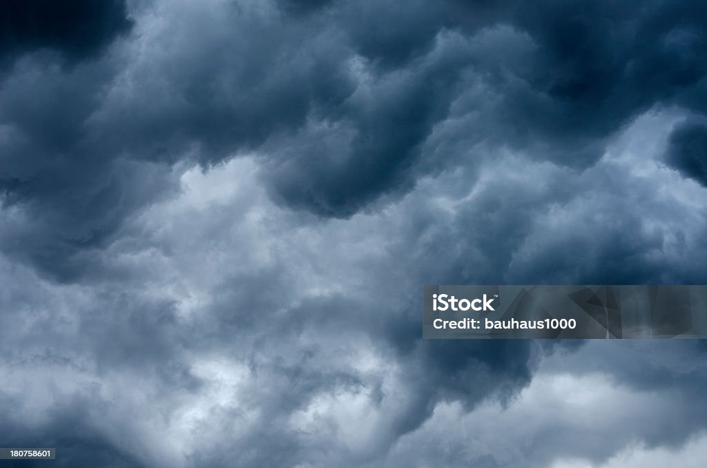 Nuvens de tempestade - Royalty-free Agoirento Foto de stock