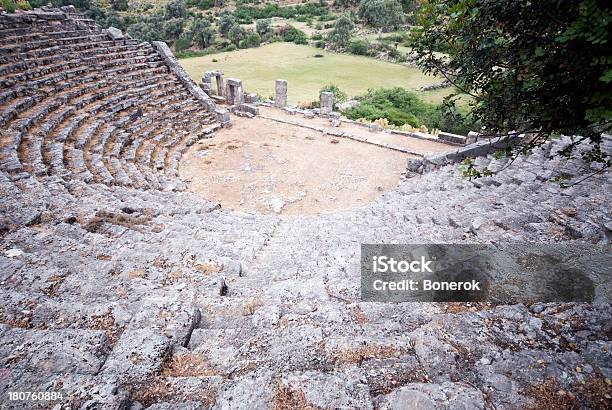 Foto de Ruínas Do Anfiteatro e mais fotos de stock de Anfiteatro - Anfiteatro, Antigo, Antiguidades