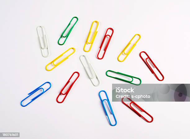 Paperclips 를 클릭합니다 0명에 대한 스톡 사진 및 기타 이미지 - 0명, 강철, 개념