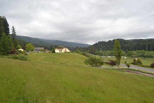 istock House in Northern California 180762051