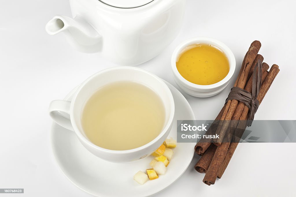 berries  tea Cup of hot linden tea with cinnamon sticks, and honey Afternoon Tea Stock Photo