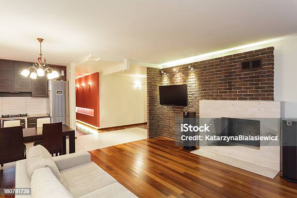 Espaçoso Apartamentointerior - Fotografias de stock e mais imagens de Apartamento - Apartamento, Arquitetura, Artigo de Decoração