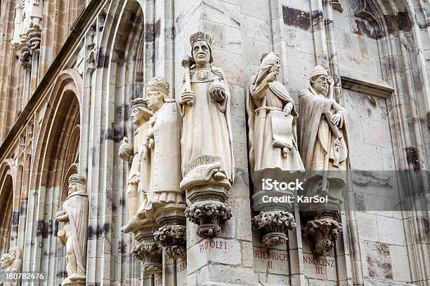 Colônia Torre Da Câmara Municipal - Fotografias de stock e mais imagens de Alemanha - Alemanha, Ao Ar Livre, Catedral