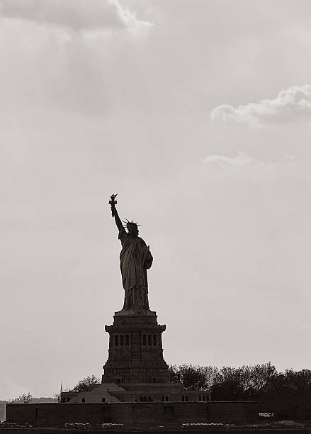 istock Statue of Liberty 180782745