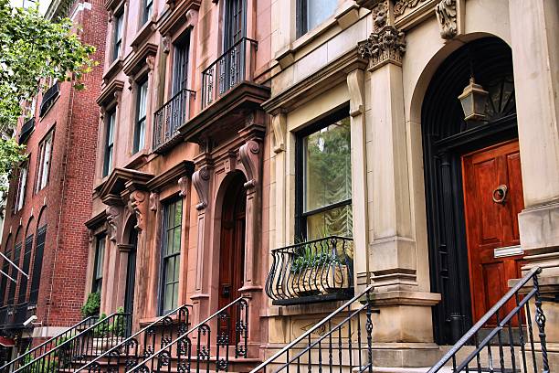 istock New York townhouse 180799844
