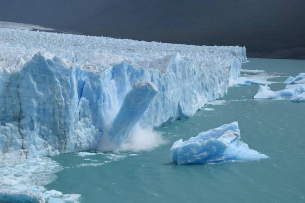 istock Collapse of an ice column in the Perito Moreno Glacier 1808006349