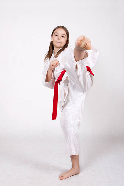 treten - karate women kickboxing human foot stock-fotos und bilder