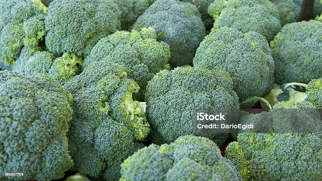 Cibo verdure Cavolfiore - Foto stock royalty-free di Broccolo