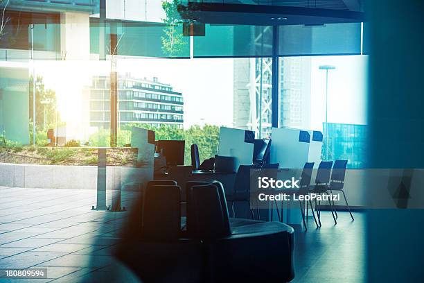 Financial District Office Stockfoto und mehr Bilder von Bankenviertel - Bankenviertel, Blau, Bürostuhl
