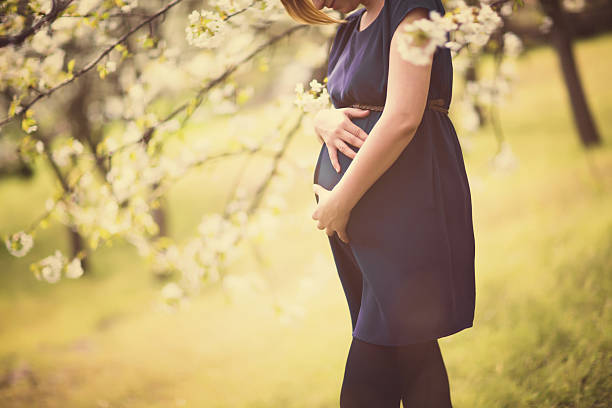istock Gentle pregnancy portrait 180809681