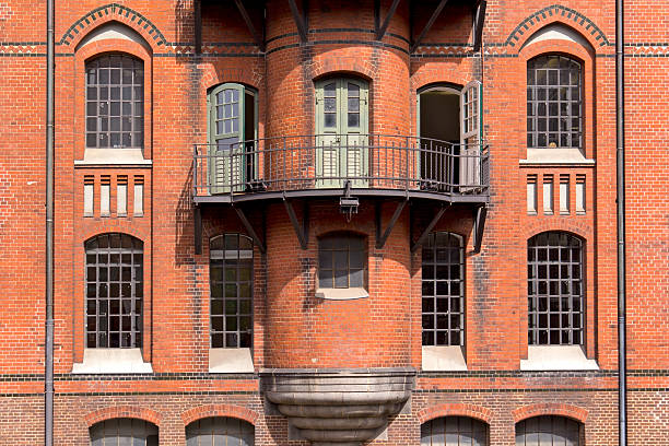 istock Detail of a brick building 180811229