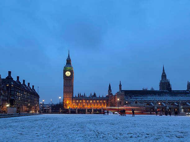 istock Parliament Square with Big Ben in snow and dusk 180811381