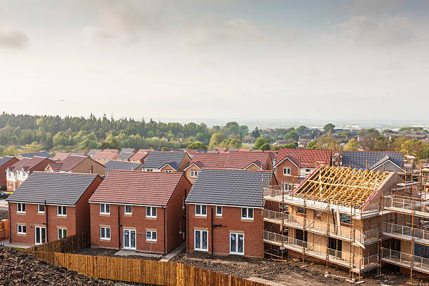 nova habitação desenvolvimento. - housing development house scotland uk imagens e fotografias de stock