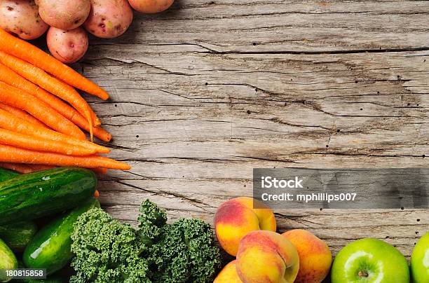 Mercado De Agricultores - Fotografias de stock e mais imagens de Fruta - Fruta, Legumes, Vista Aérea
