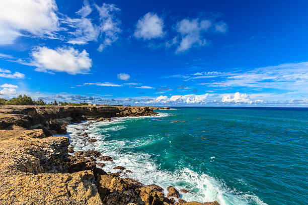 istock Cove Bay, Barbados 180816758