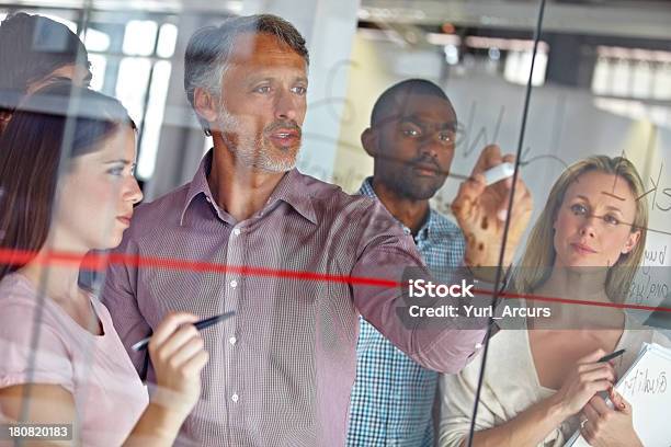 Podría Este Trabajo Foto de stock y más banco de imágenes de Calendario - Calendario, Oficina, Cristal - Material